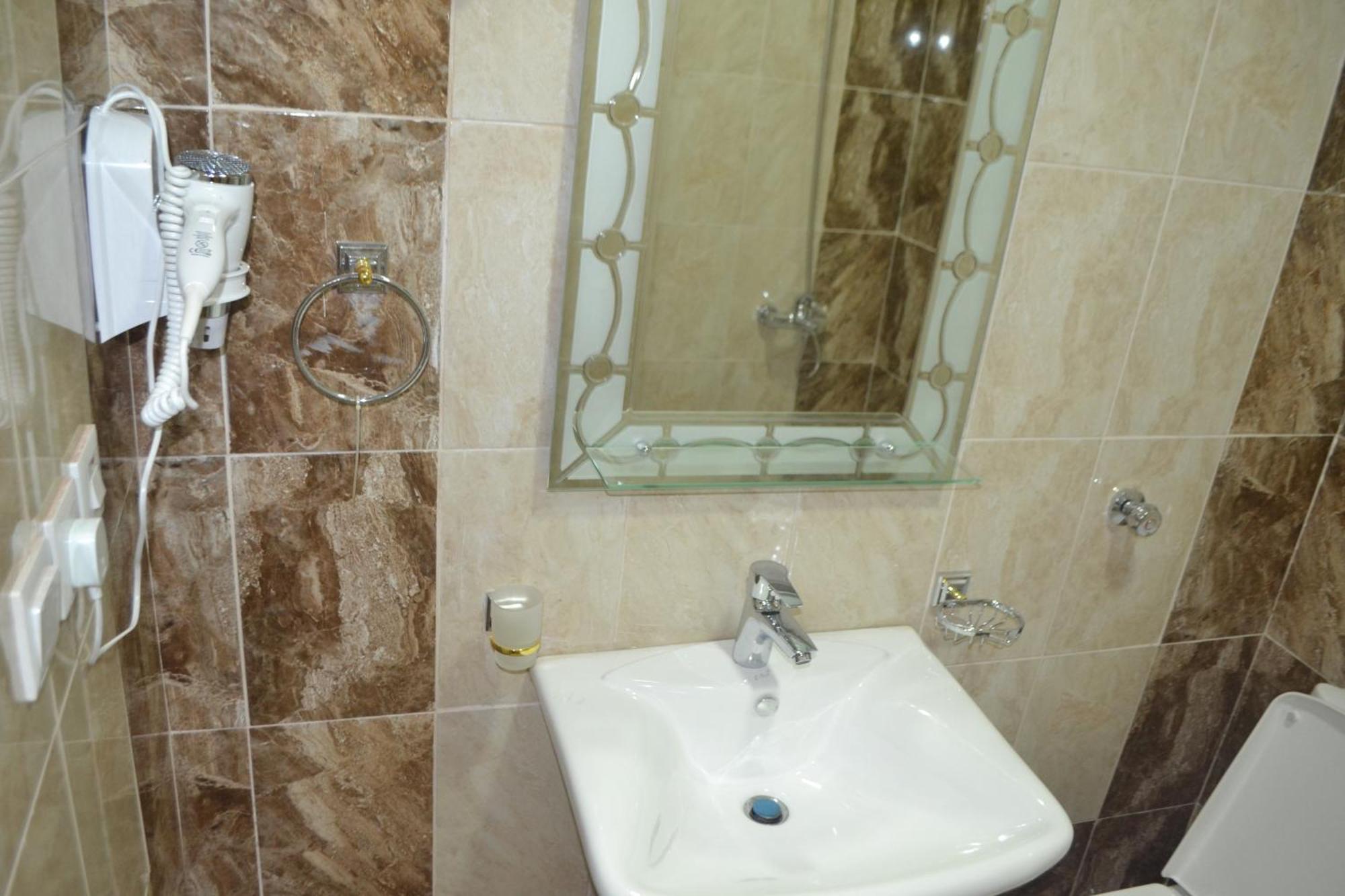 Aparthotel Al Manzil Almutmeez Džidda Pokoj fotografie